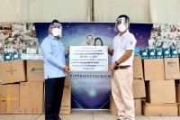 ឯកឧត្តម ហួត ហាក់ សមាជិកគណ:កម្មាធិការកណ្ដាល និងជាប្រធានលេខាធិការដ្ឋាន នៃយុវជគណបក្សប្រជាជនកម្ពុជាថ្នាក់កណ្ដាល បាននាំយកអំណោយក្រុមហ៊ុន Yuefeng Group ជូនសមាគមគ្រូពេទ្យស្ម័គ្រចិត្តយុវជនសម្តេចតេជោ (TYDA)ក្នុងយុទ្ធនាការប្រឆាំងជំងឺកូវីដ-១៩!!!!