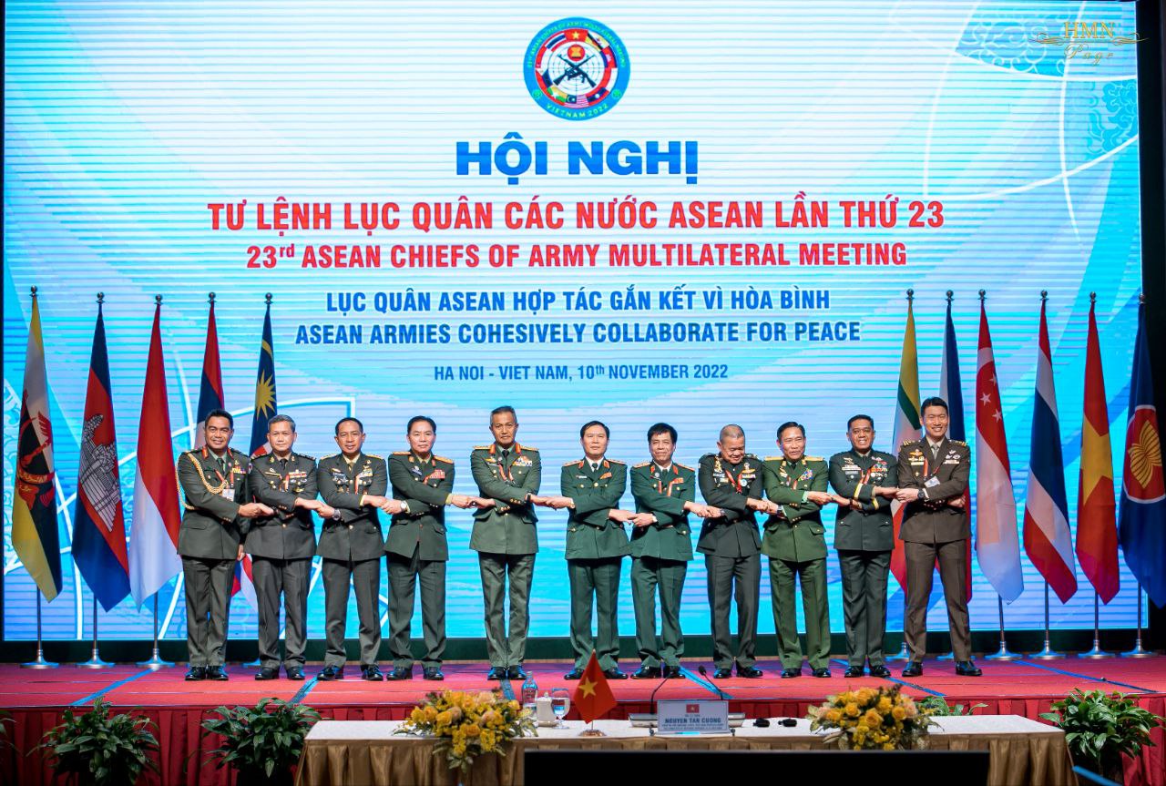 មេបញ្ជាការកងទ័ពជើងគោក នៃកងយោពលខេមរភូមិន្ទ ចូលរួមកិច្ចប្រជុំពហុភាគីមេបញ្ជាការកងទ័ពជើងគោកអាស៊ានលើកទី២៣ (ACAMM 23) !!!!