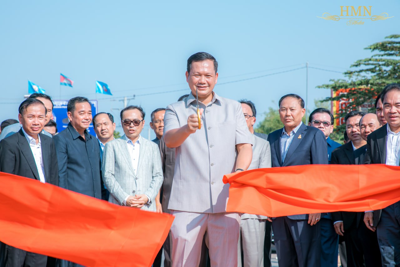 ឯកឧត្តម បណ្ឌិត ហ៊ុន ម៉ាណែត ៖ សាសនា  គឺបានដើរតួនាទី យ៉ាងសំខាន់ បំផុតក្នុង ការអប់រំ សីលធម៌ គុណធម៌ និង ការរស់ នៅក្នុង សង្គមnប្រកបដោយសេចក្តីថ្លៃថ្នូរ !!!!!