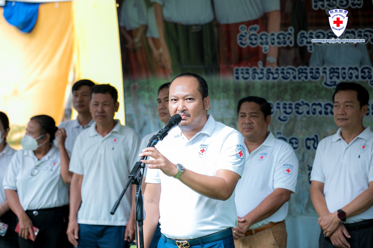 ប្រជាពលរដ្ឋក្នុងខណ្ឌច្បារអំពៅជាង១ពាន់នាក់បានទទួលការពិនិត្យ និងព្យាបាលជំងឺដោយឥតគិតថ្លៃពីសមាគមគ្រូពេទ្យស្ម័គ្រចិត្តយុវជនសម្តេចតេជោ (TYDA) !!!!!